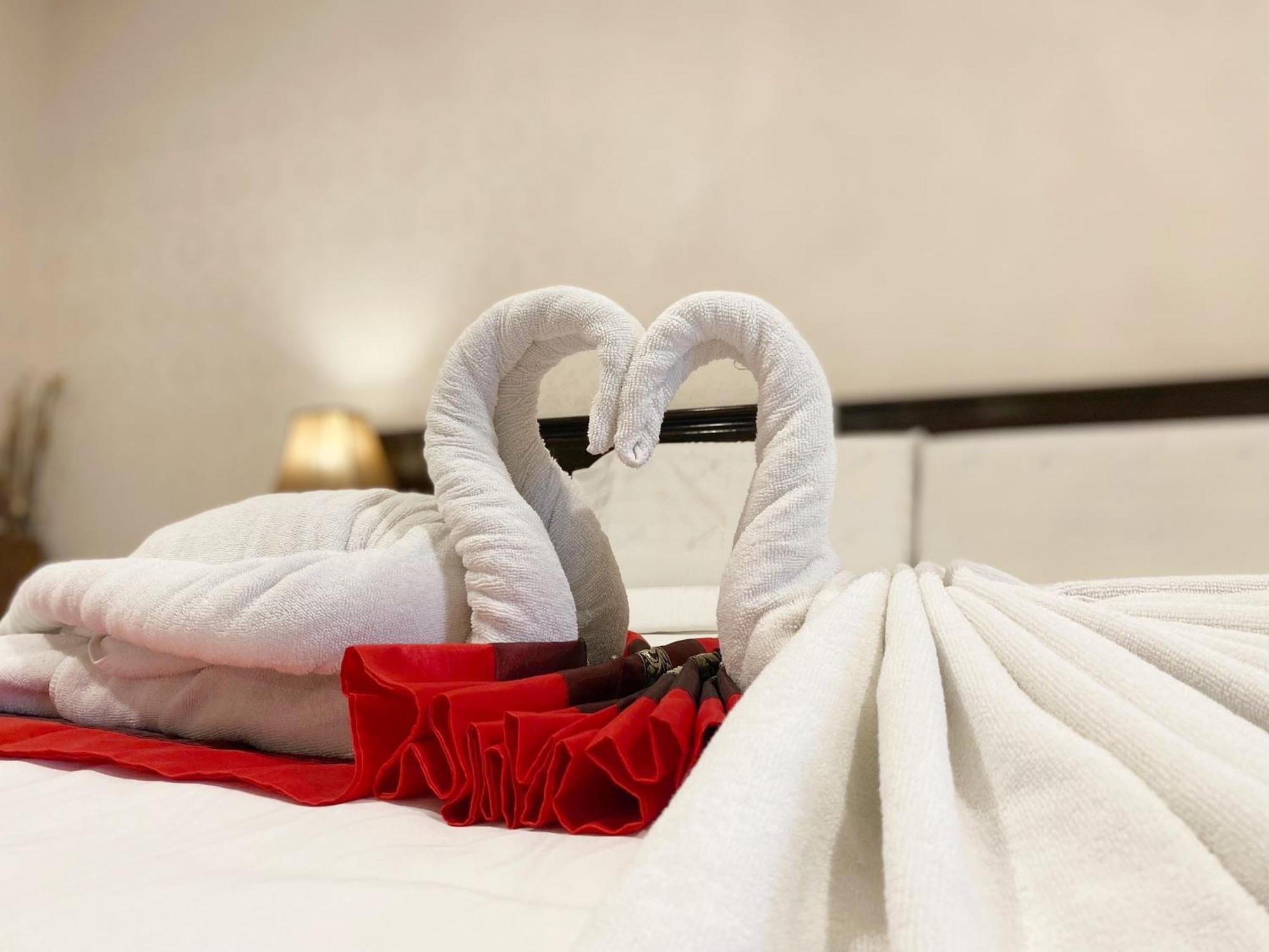 Romena Grand Hotel Csiangmaj Kültér fotó